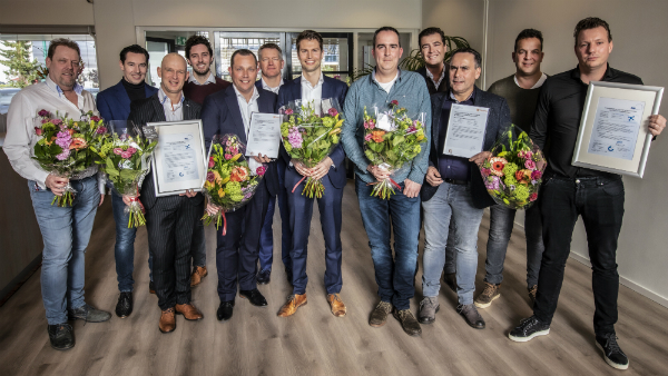 Overhandiging eerste certificatien 'Chroom-6 veilig verwijderen'